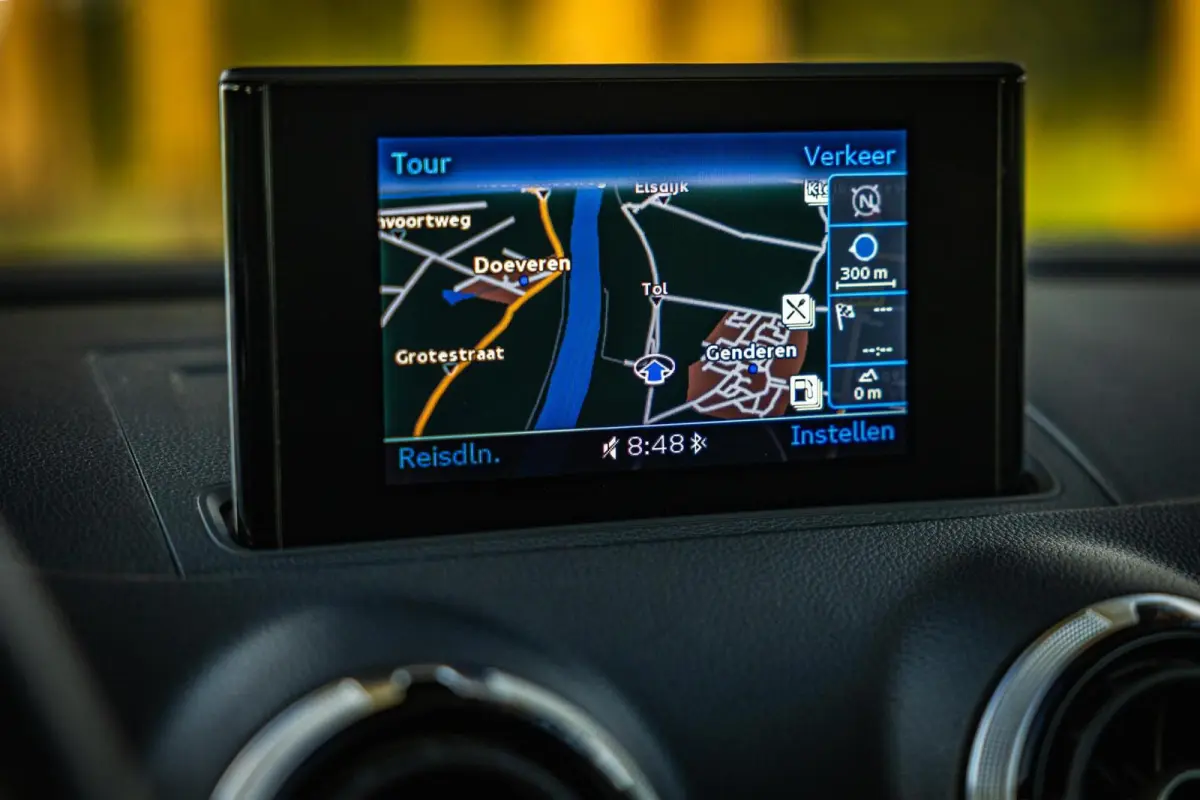 1.4 TFSI CoD Ambiente Pro Line Plus | Leer