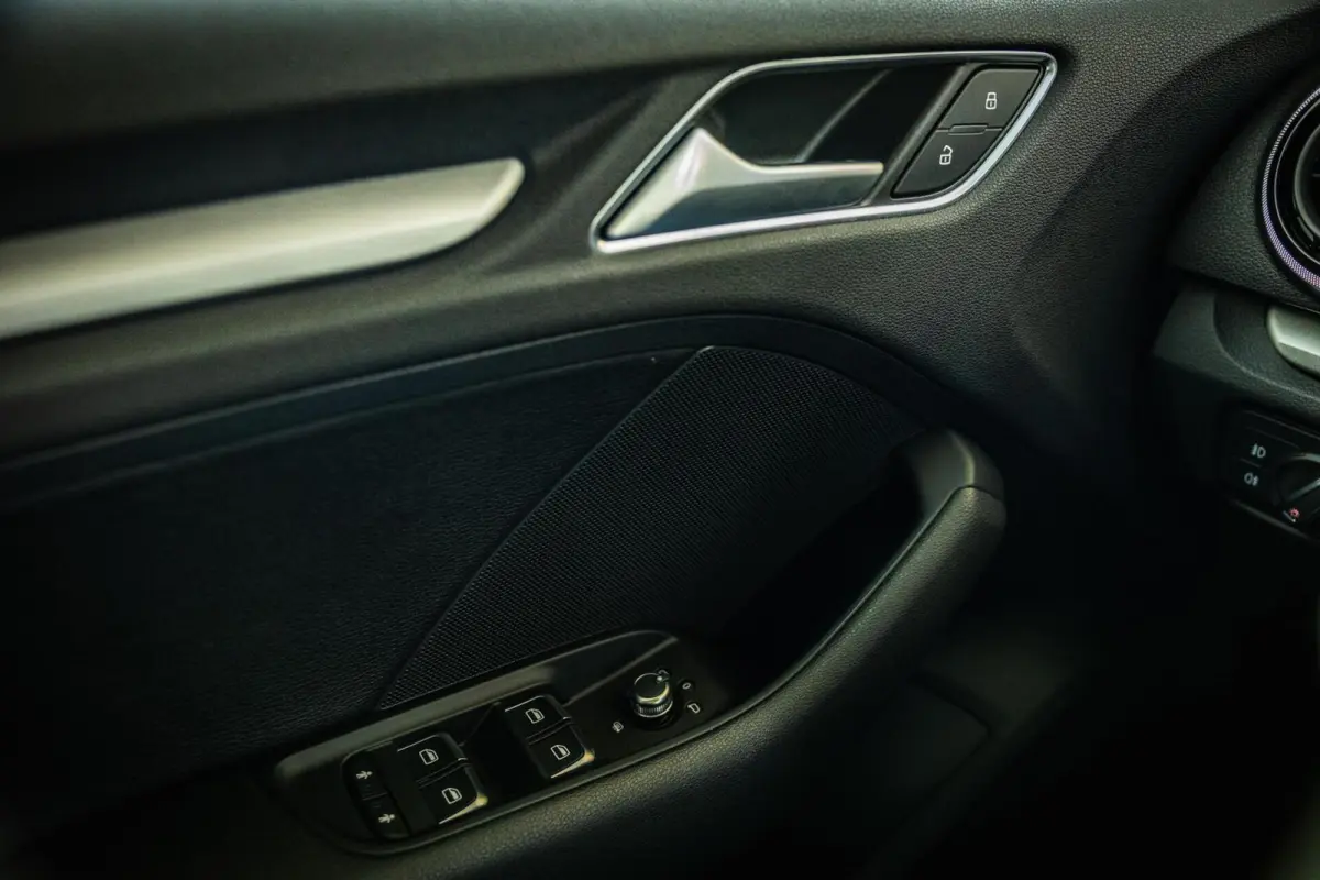 1.4 TFSI CoD Ambiente Pro Line Plus | Leer