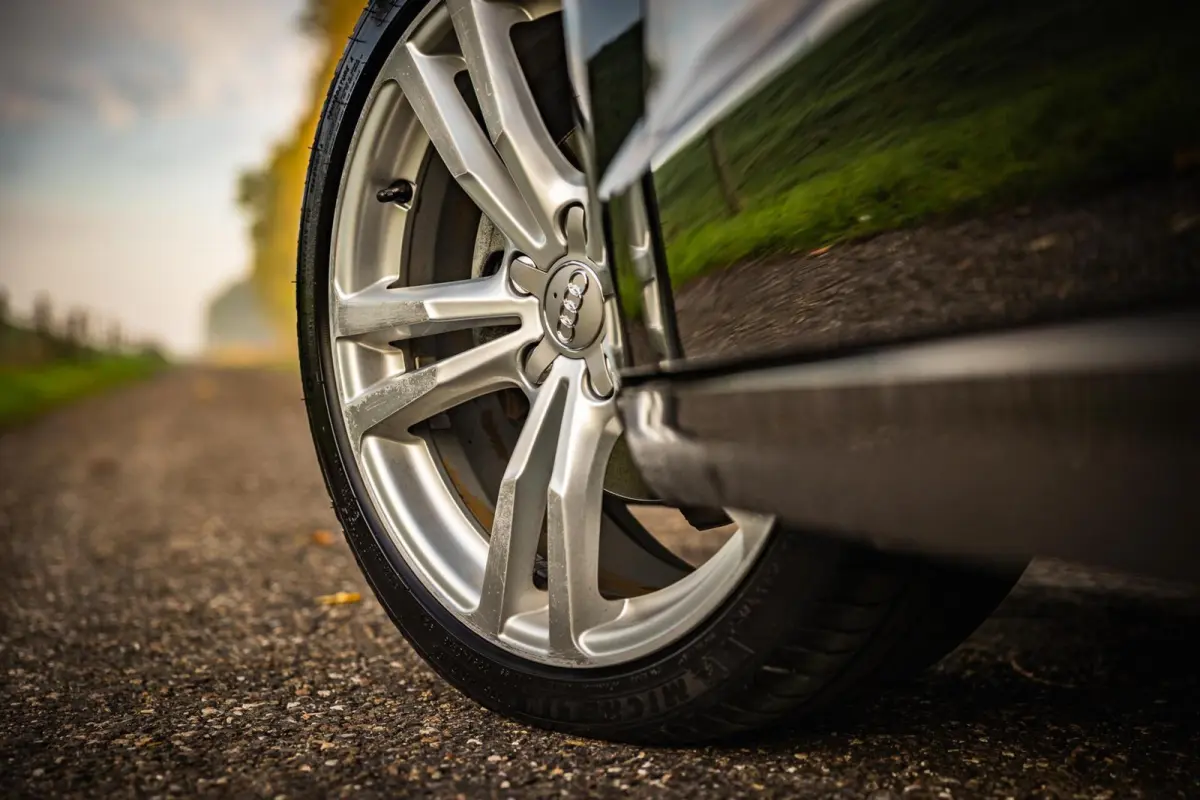1.4 TFSI CoD Ambiente Pro Line Plus | Leer