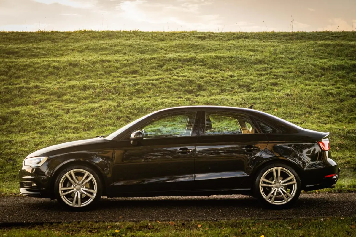 1.4 TFSI CoD Ambiente Pro Line Plus | Leer
