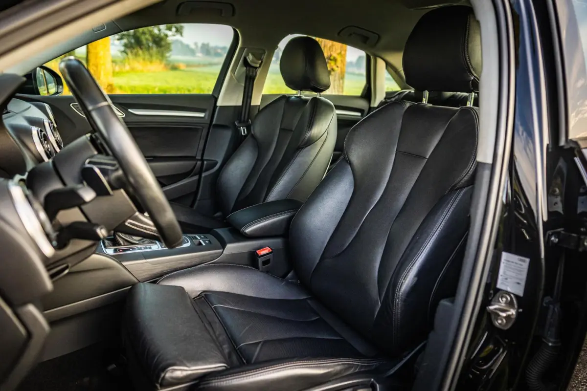 1.4 TFSI CoD Ambiente Pro Line Plus | Leer