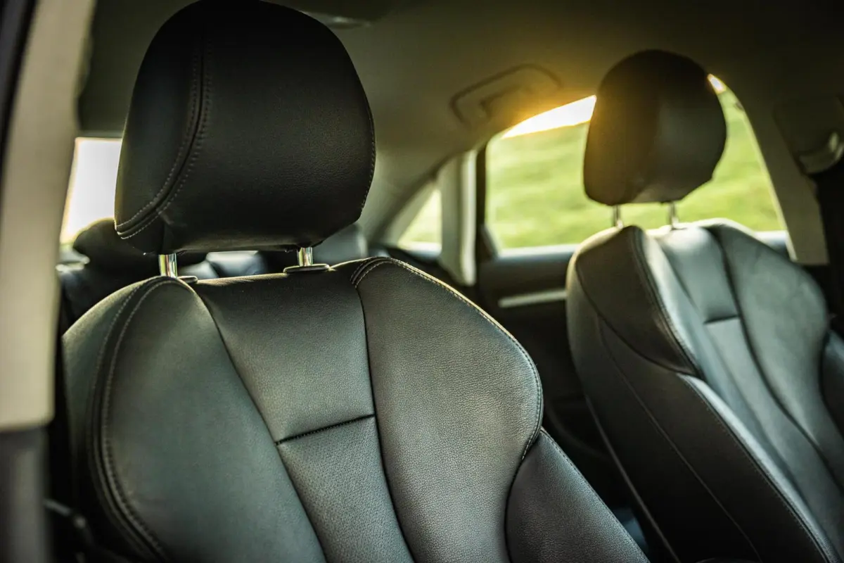 1.4 TFSI CoD Ambiente Pro Line Plus | Leer