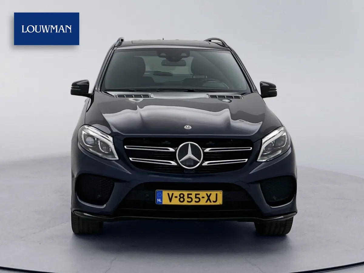 350 D 4MATIC AMG Line Grijs kenteken Pano Leder Distronic Trekhaak uitklapbaar Navigatie Camera VAN