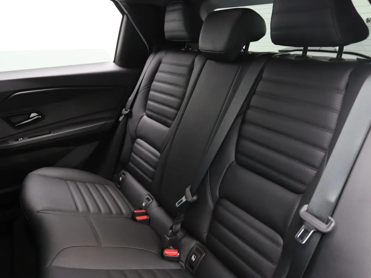 "Signature Stam" Iconic comfort range 52 kWh Leder Paris Black / openR-link infotainmentsysteem met Google-integratie/ V2G