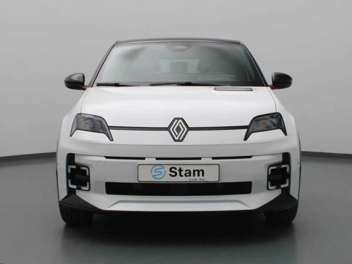 "Signature Stam" Iconic comfort range 52 kWh Leder Paris Black / openR-link infotainmentsysteem met Google-integratie/ V2G