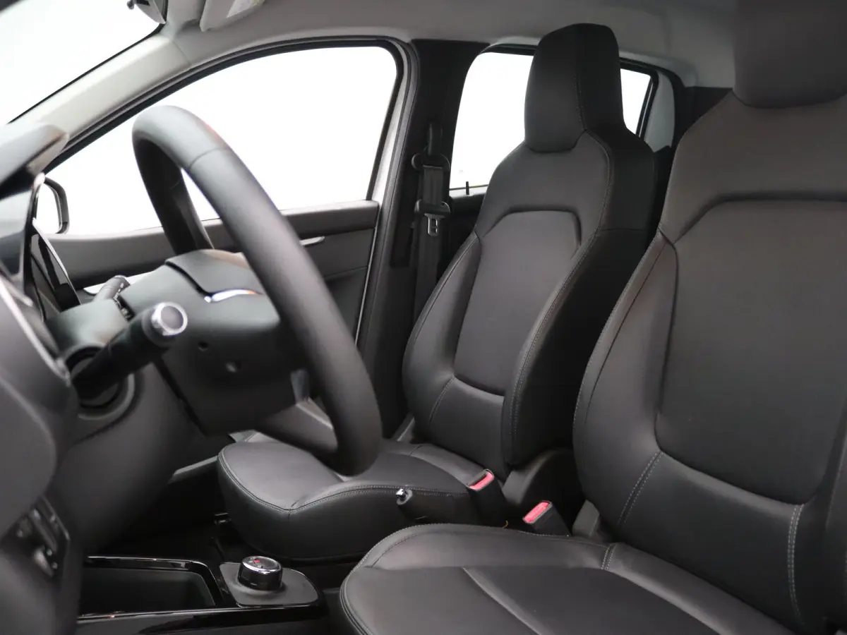 Expression 27 kWh Apple Carplay/Android Auto | Airco