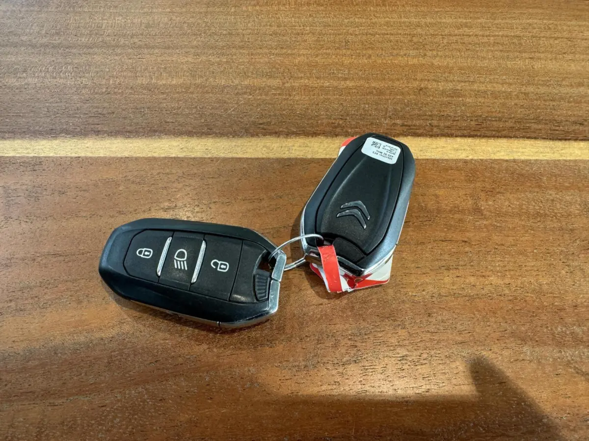 1.2 PureTech S&S Shine|Keyless|afn.Trekhaak|Cruise|Navi|Carplay|