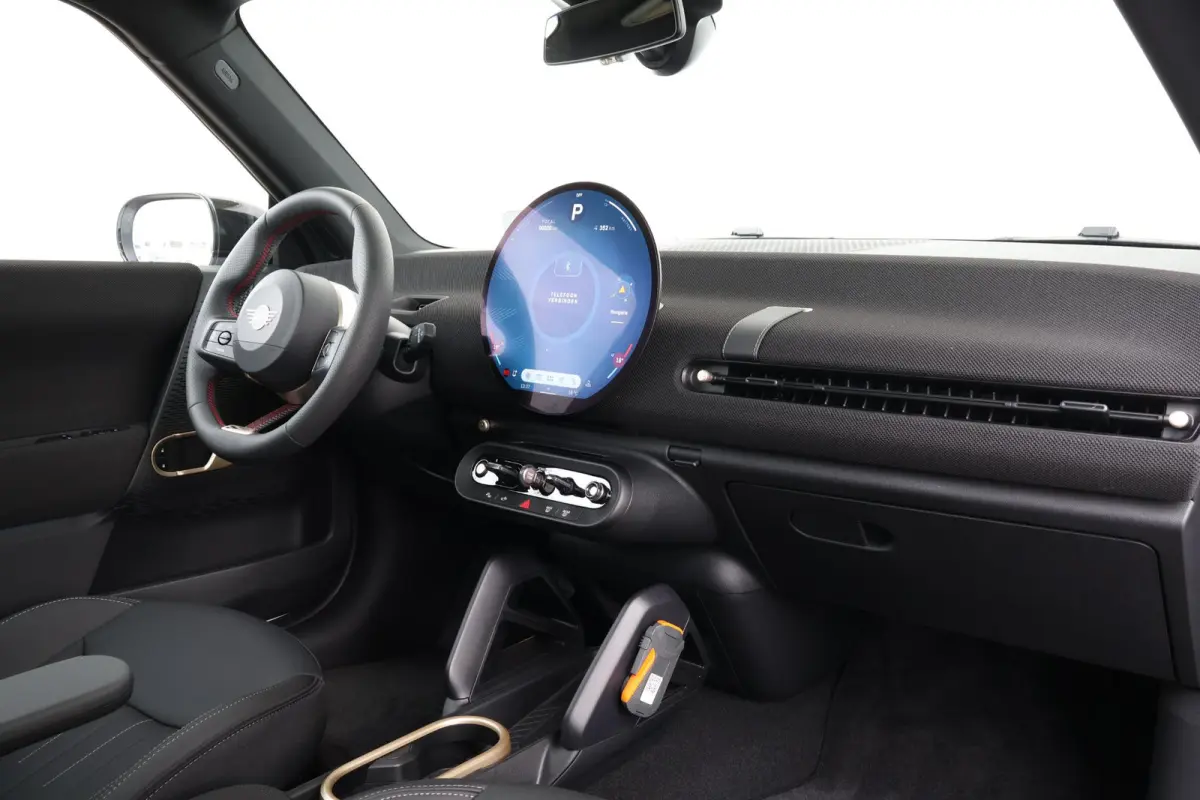 SE John Cooper Works M 54.2 kWh | Panorama Dak | Keyless Entry | Kunstleder Bekleding | Premium Sportstoelen | Sportstuur
