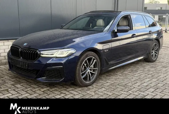 530e High Executive M-Sport 18"/Panoramadak/Leder + memory/Stoelverwarming/Dodehoek/Keyless/Elektrische klep/Apple Carplay & Android Auto
