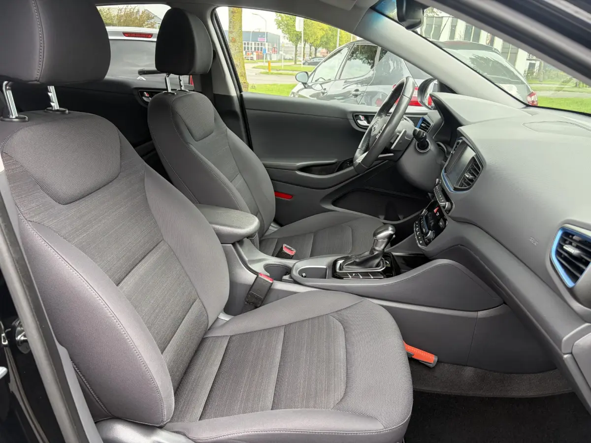 1.6 GDi Comfort ✓Carplay✓Camera✓Navi✓Keyless✓Trekhaak✓141pk✓Rijstrooksensor✓Clima✓Cruise Pdc V+A✓N.A.P✓Apk tot 03-2027