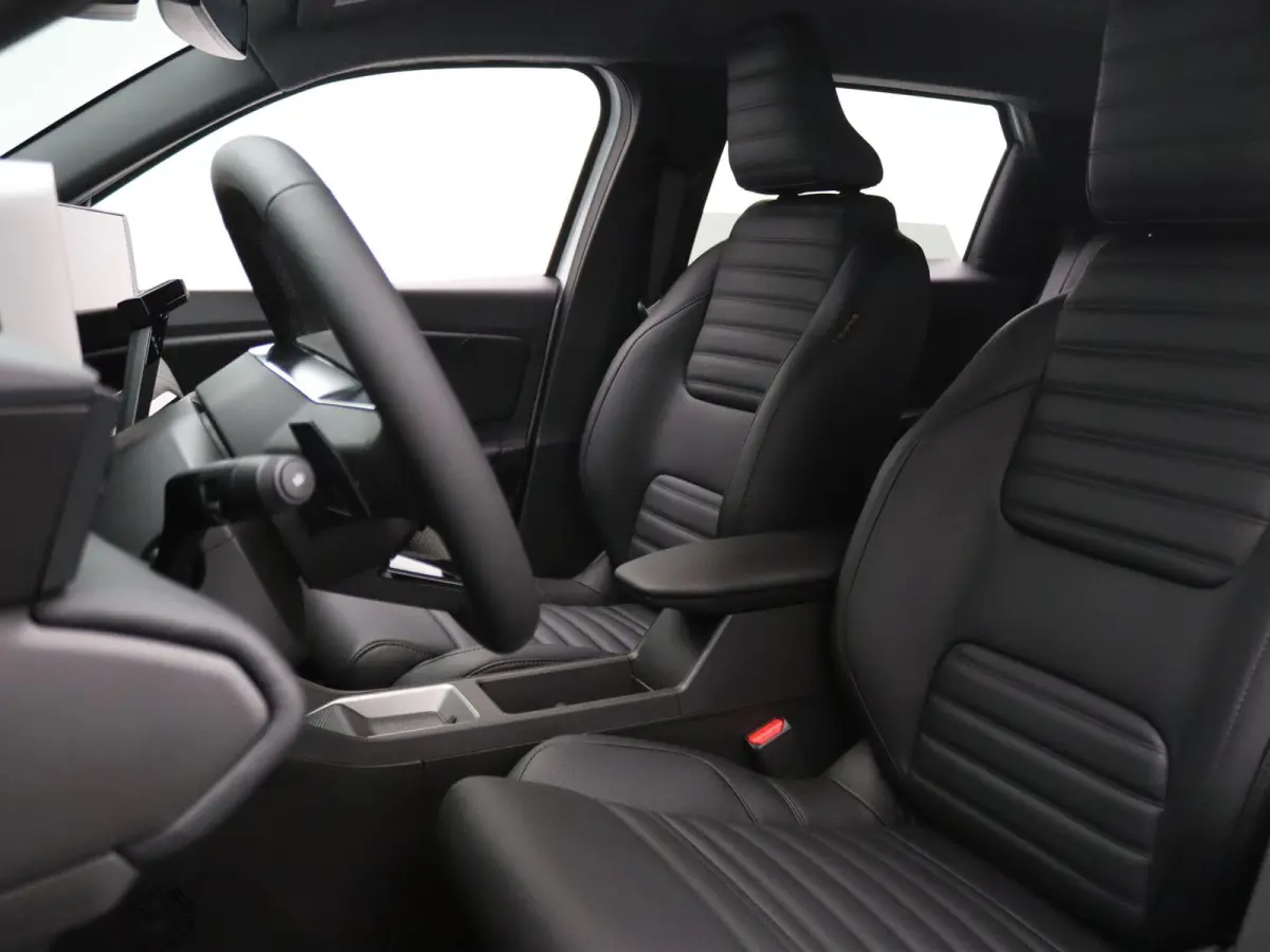 "Signature Stam" Iconic comfort range 52 kWh Leder Paris Black / openR-link infotainmentsysteem met Google-integratie/ V2G