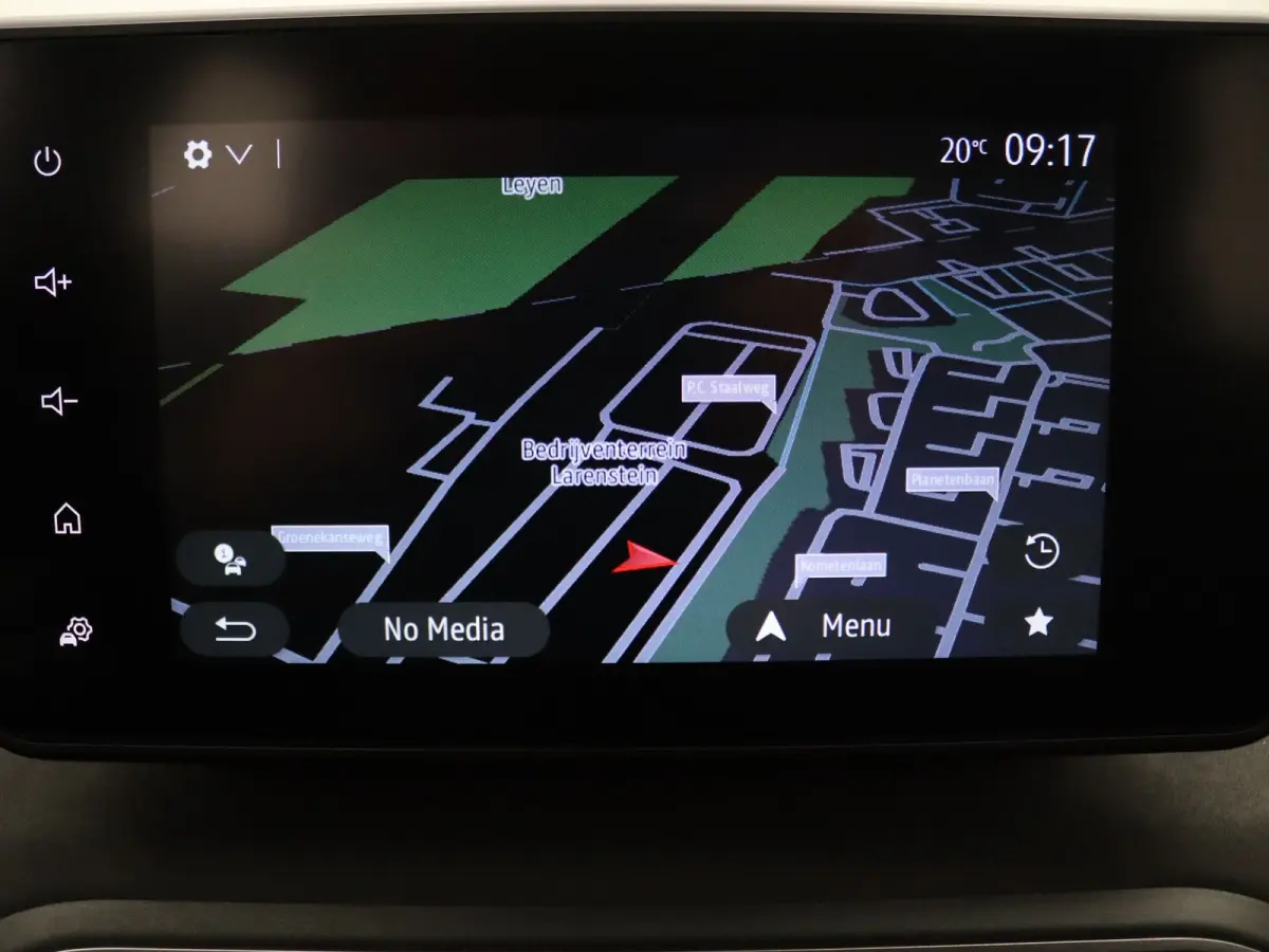 140pk Hybrid Extreme 7p. Apple Carplay/Android Auto | Climate