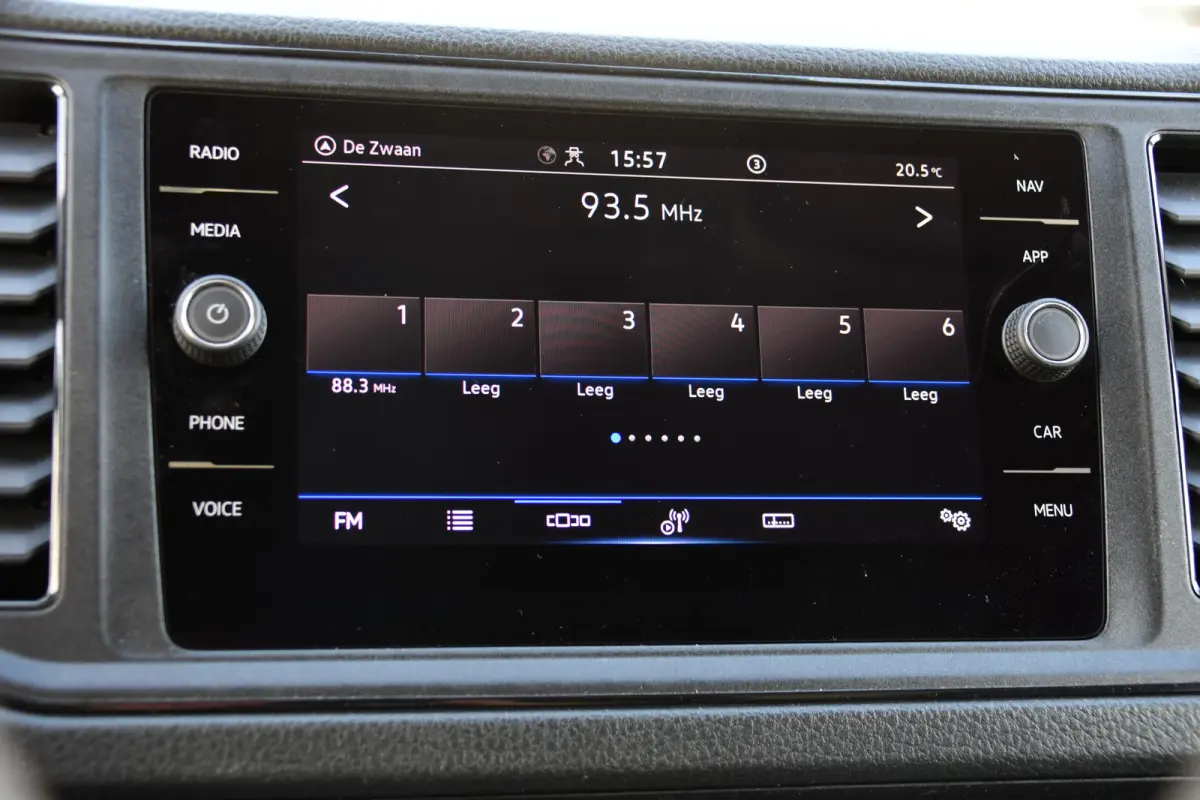 35 2.0 TDI L3H2 PB Edition Adaptieve Cruise, Camera, Carplay, LED, Stoelverwarming, 177pk, Automaat, Multimedia,  Voorruit verwarming, Uniek!