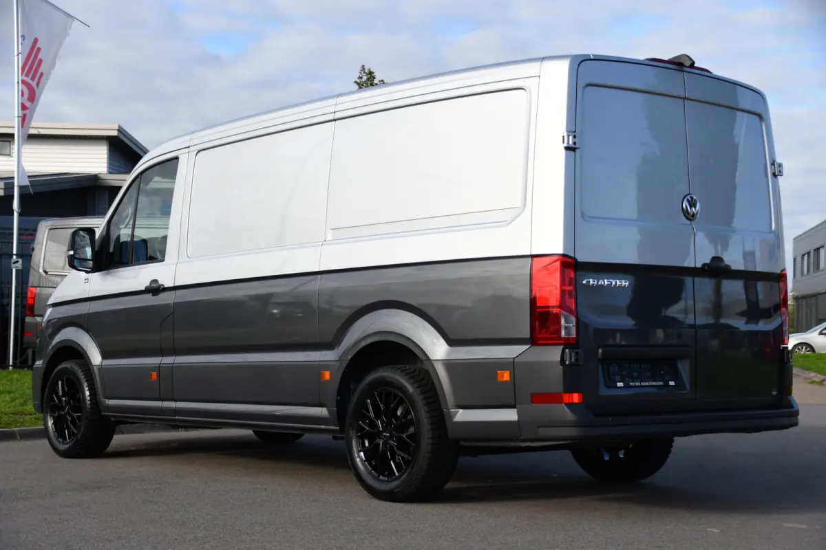 35 2.0 TDI L3H2 PB Edition Adaptieve Cruise, Camera, Carplay, LED, Stoelverwarming, 177pk, Automaat, Multimedia,  Voorruit verwarming, Uniek!