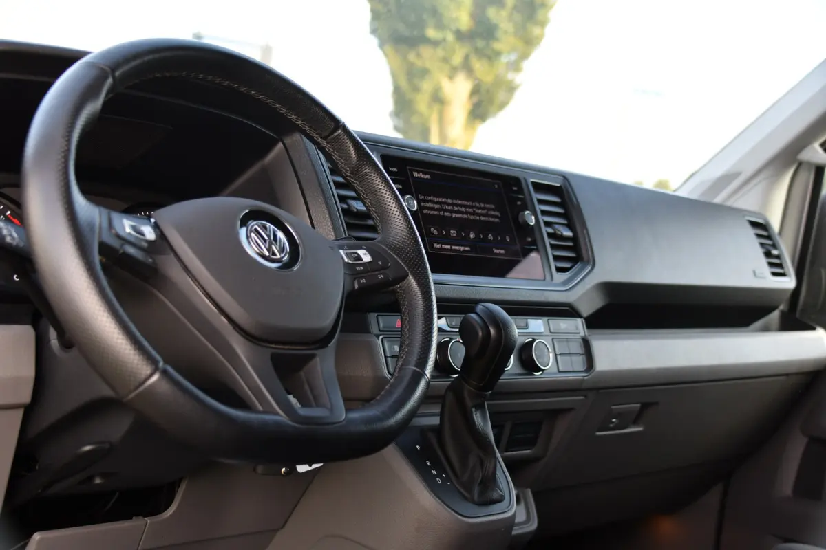 35 2.0 TDI L3H2 PB Edition Adaptieve Cruise, Camera, Carplay, LED, Stoelverwarming, 177pk, Automaat, Multimedia,  Voorruit verwarming, Uniek!