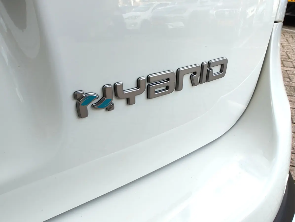 1.0 HYBRID CROSS Airco | Carplay/Android | Regensensor | Parkeersensoren