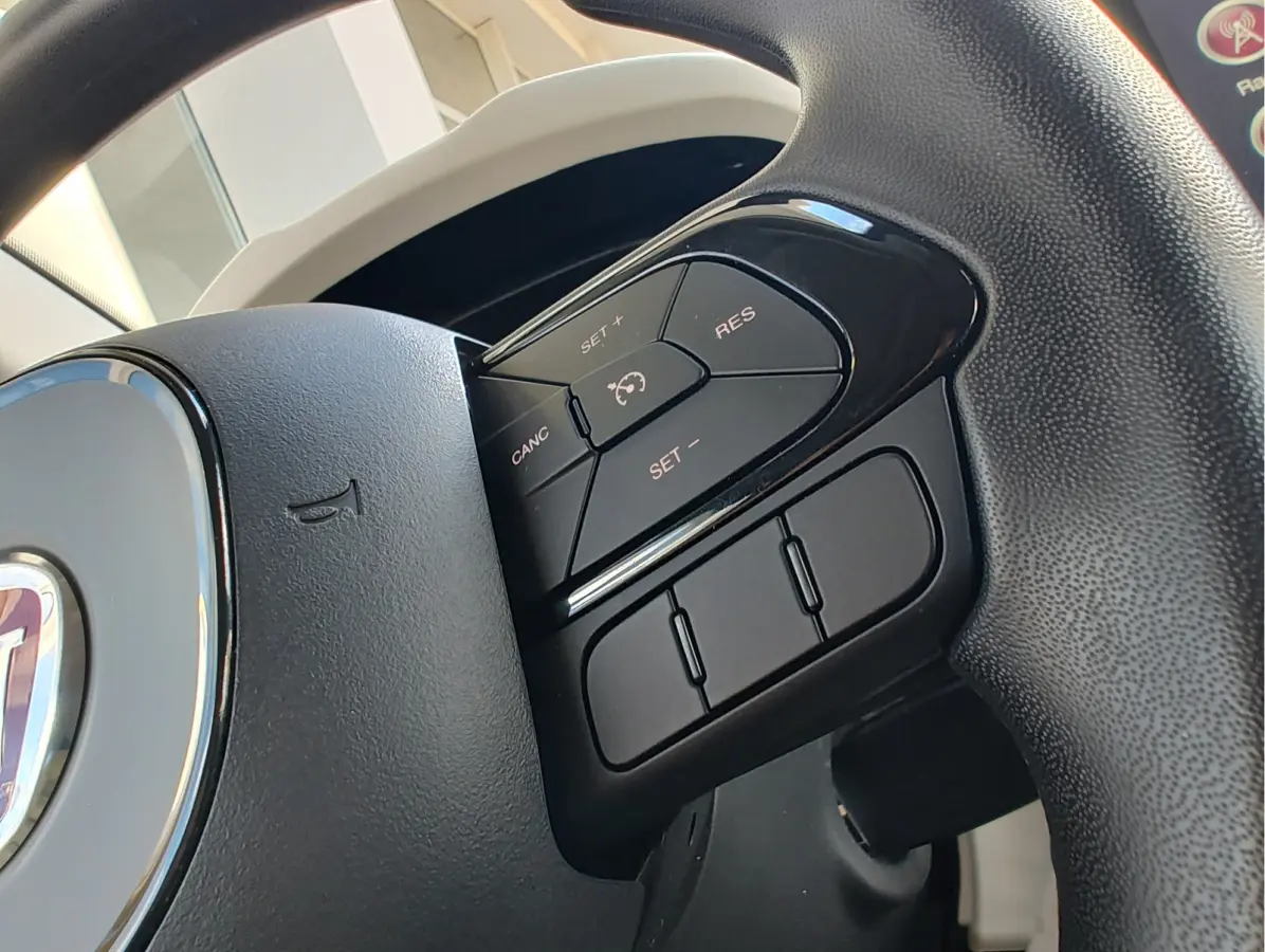 1.0 HYBRID CROSS Airco | Carplay/Android | Regensensor | Parkeersensoren