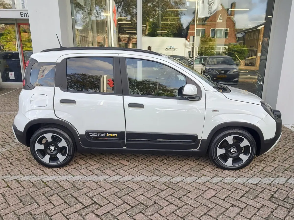 1.0 HYBRID CROSS Airco | Carplay/Android | Regensensor | Parkeersensoren
