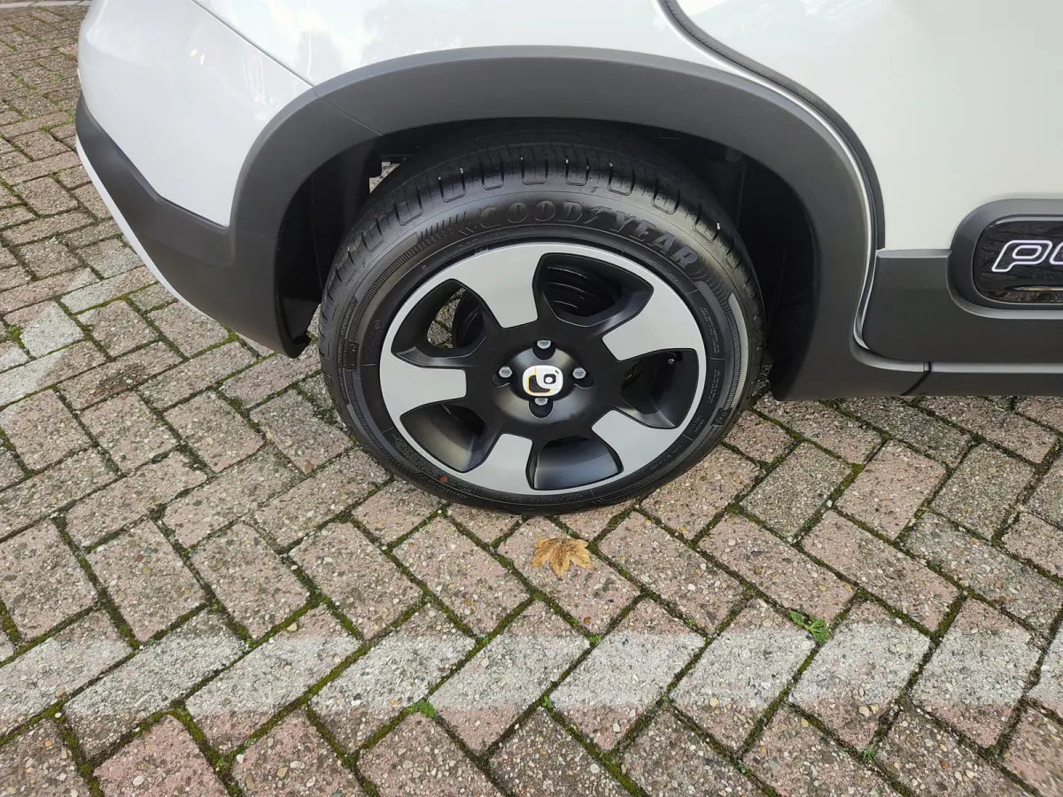 1.0 HYBRID CROSS Airco | Carplay/Android | Regensensor | Parkeersensoren