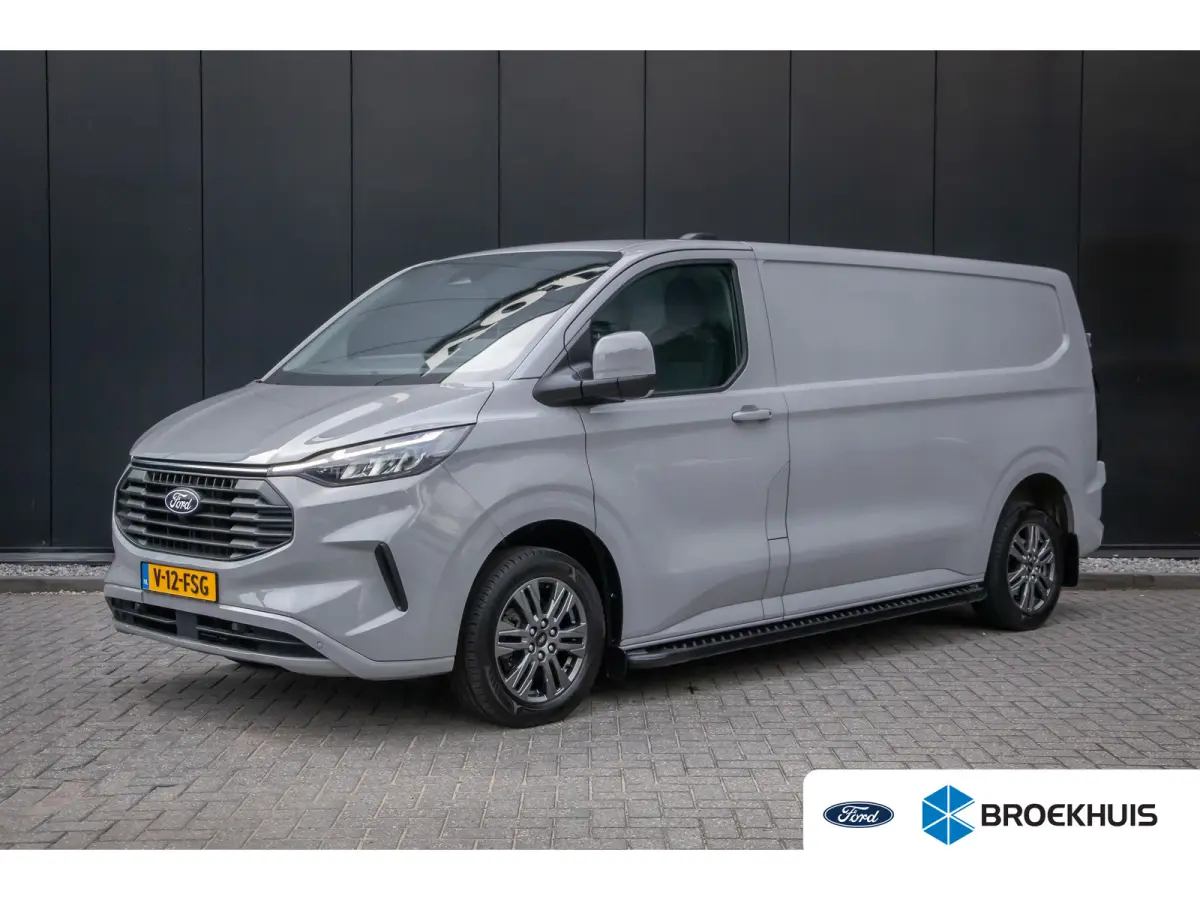 320 2.0 TDCI L2H1 Limited Dealer onderhouden | Achteruitrijcamera | Apple Carplay en Android auto | Treeplanken |