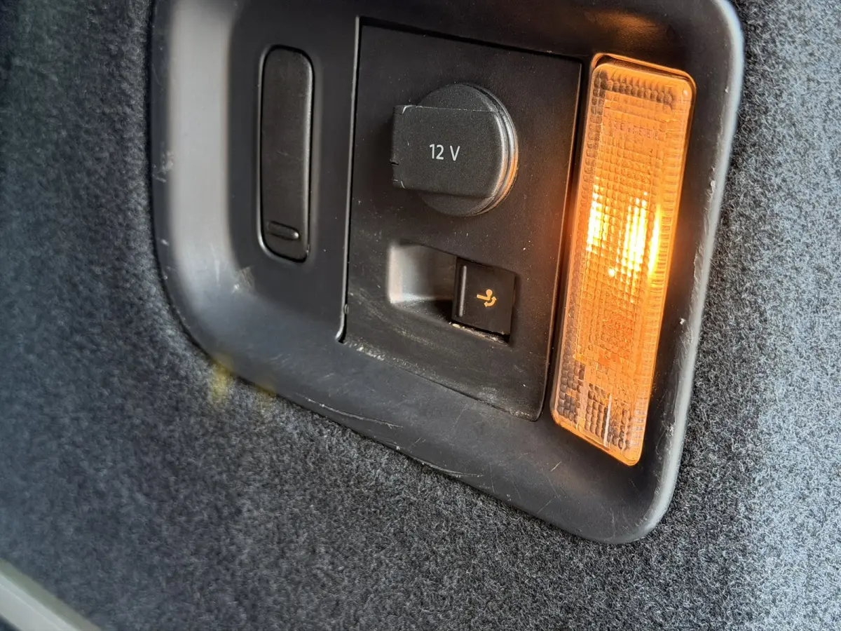 2.0 TSI FR DSG Pano 7P Trekh ACC Camera Keyless Massage 220PK