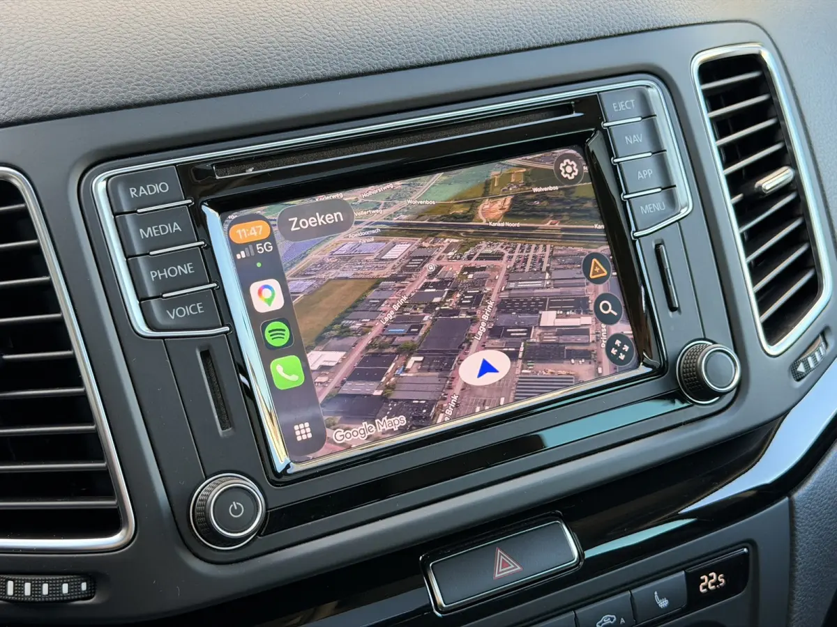 2.0 TSI FR DSG Pano 7P Trekh ACC Camera Keyless Massage 220PK