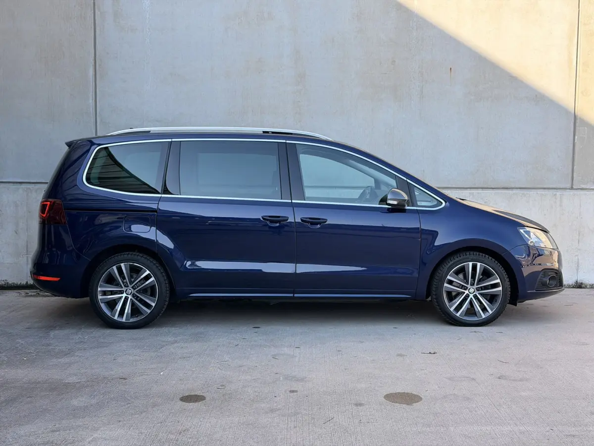 2.0 TSI FR DSG Pano 7P Trekh ACC Camera Keyless Massage 220PK