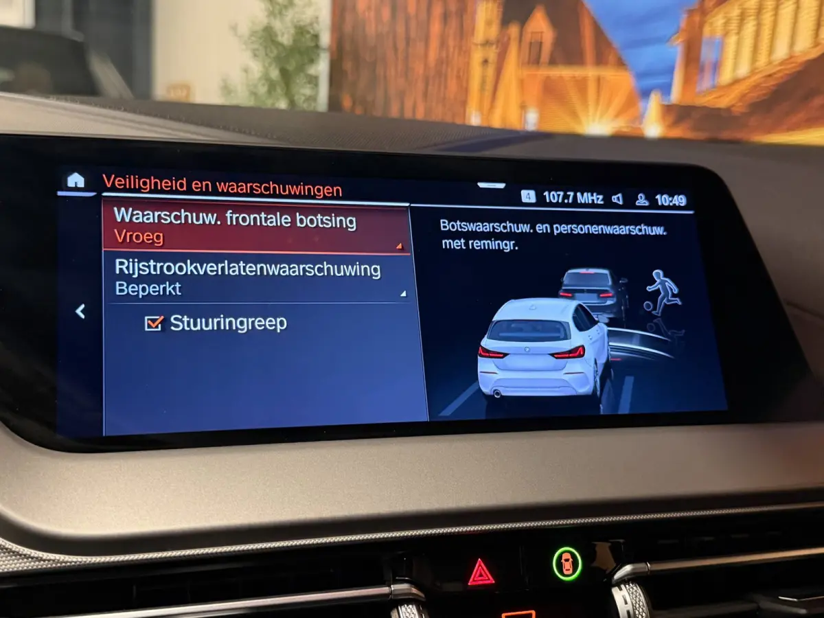 118i Executive Edition Automaat Carplay LED PDC