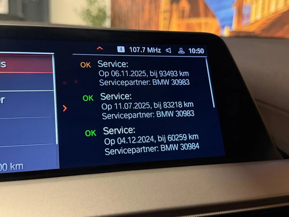 118i Executive Edition Automaat Carplay LED PDC