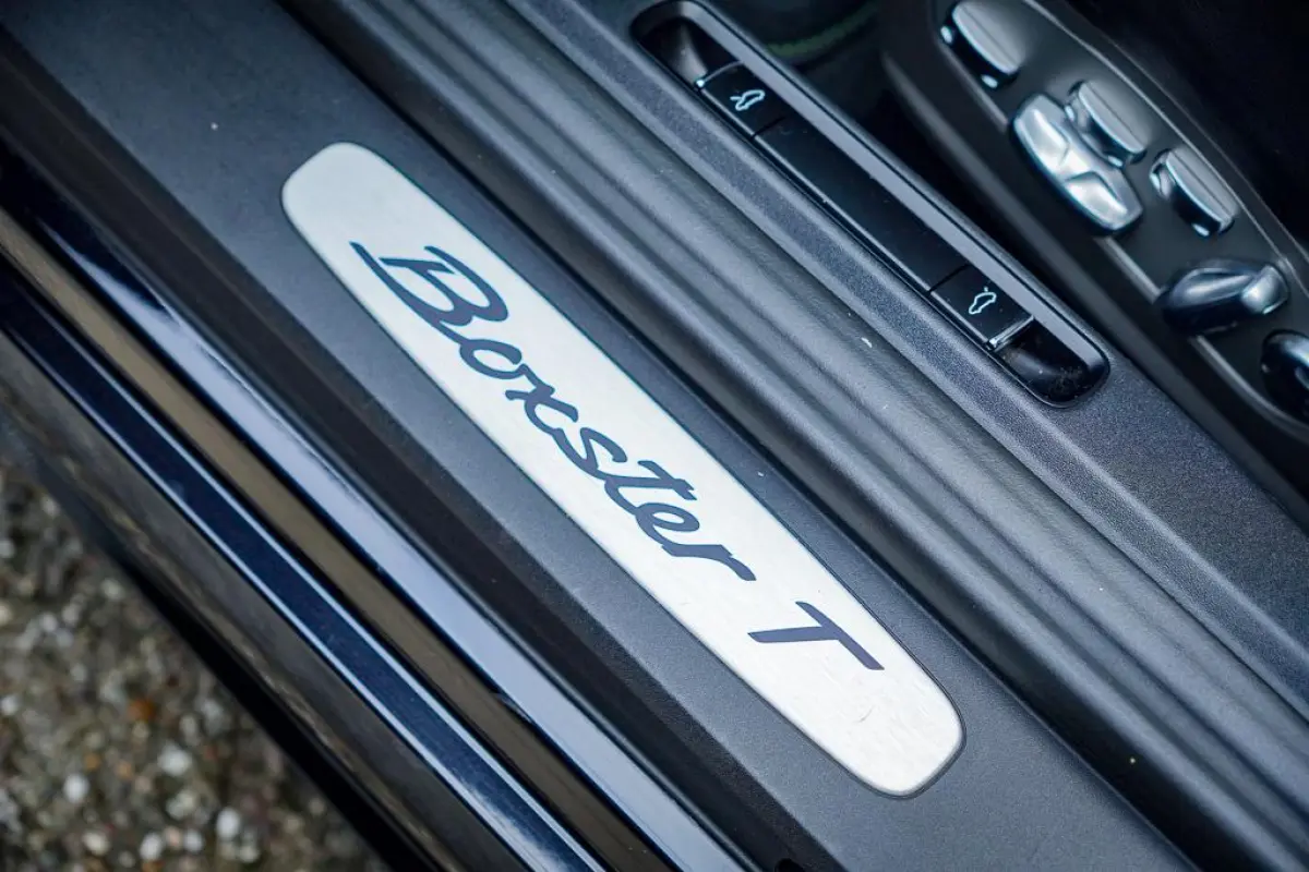 2.0 T / NL Auto / 18-Voudig / Carplay / Approved / Camera