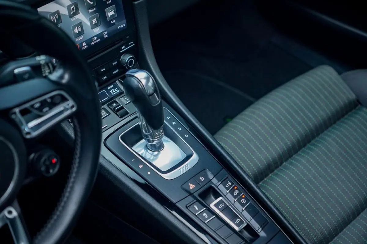 2.0 T / NL Auto / 18-Voudig / Carplay / Approved / Camera