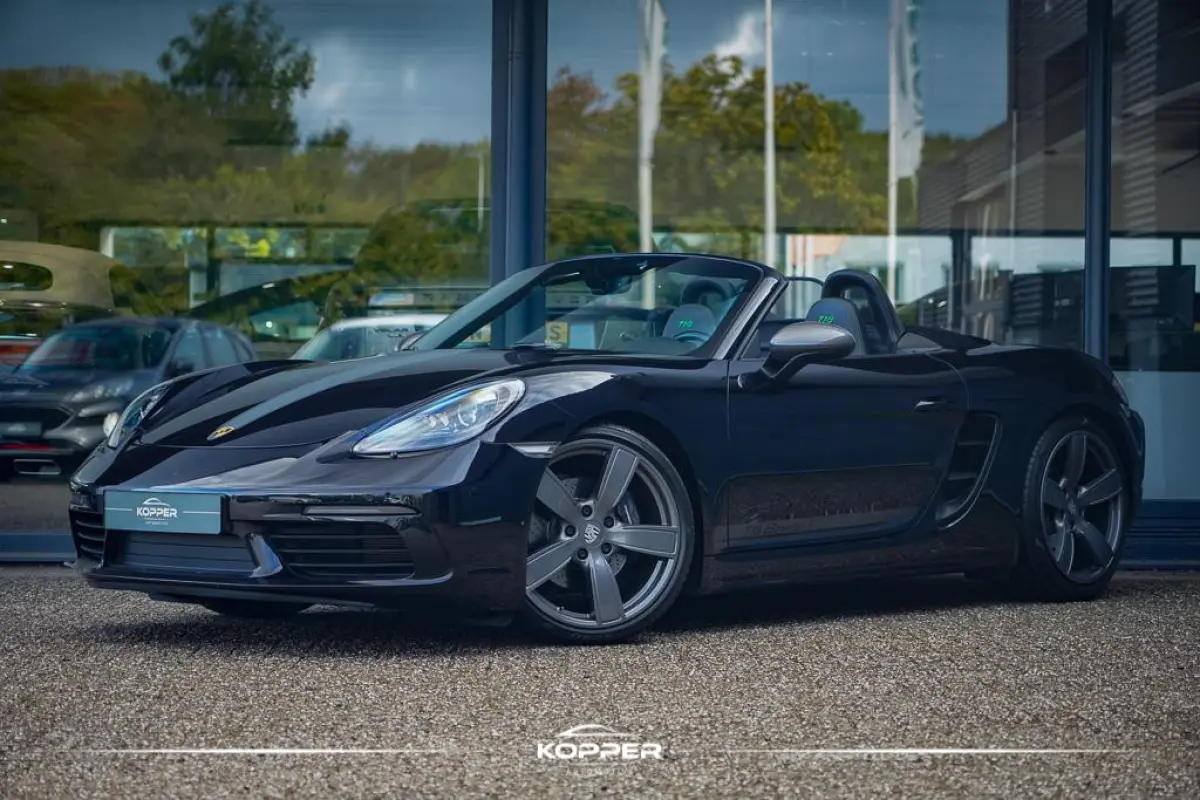 2.0 T / NL Auto / 18-Voudig / Carplay / Approved / Camera