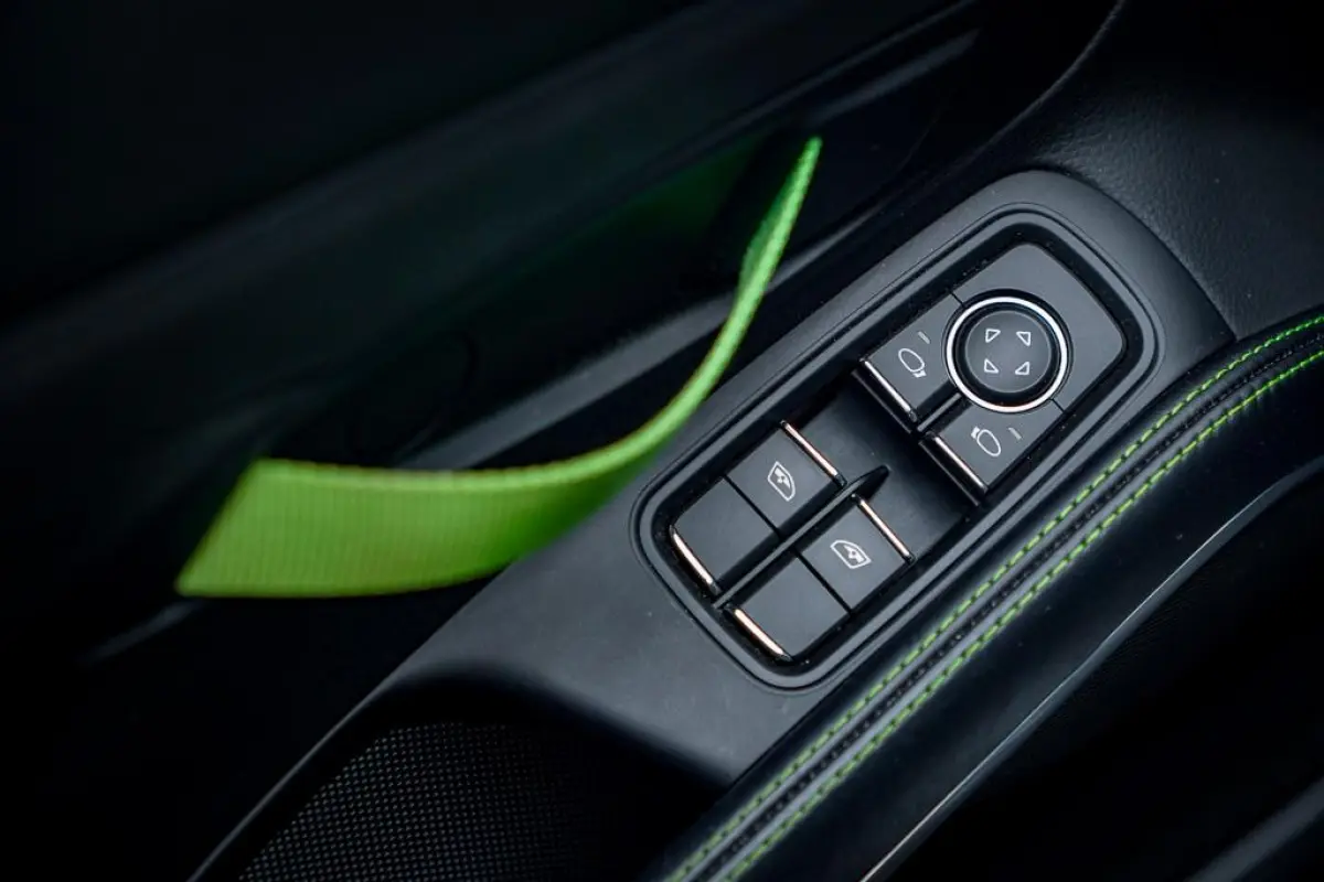 2.0 T / NL Auto / 18-Voudig / Carplay / Approved / Camera