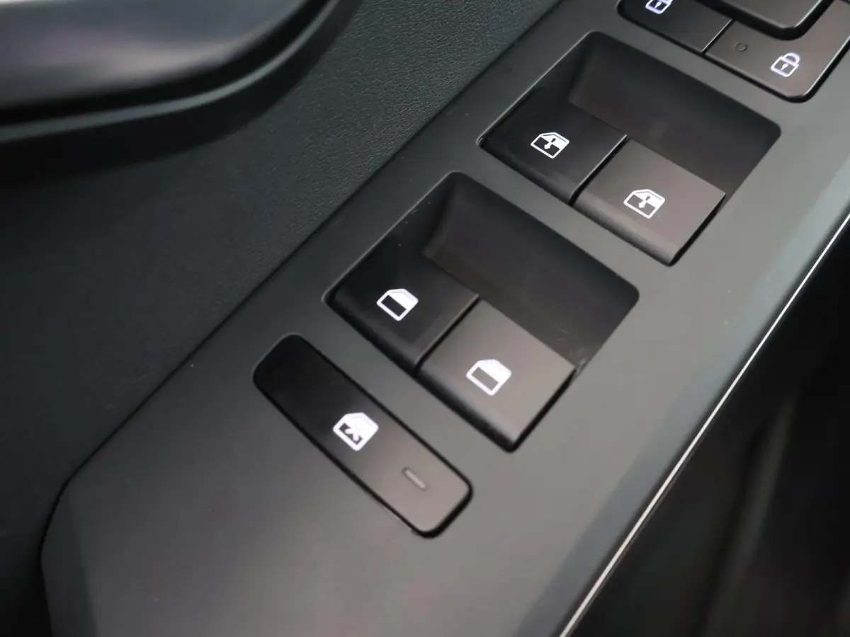 1.6 GDi Hybrid DynamicLine | Adaptieve Cruise Control | Navigatie | Climate Control | Parkeercamera |