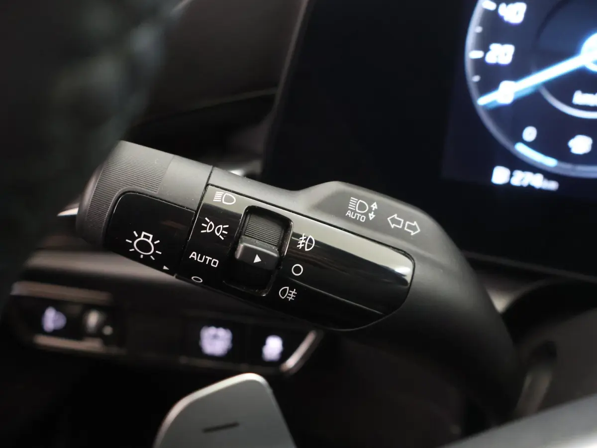 1.6 GDi Hybrid DynamicLine | Adaptieve Cruise Control | Navigatie | Climate Control | Parkeercamera |