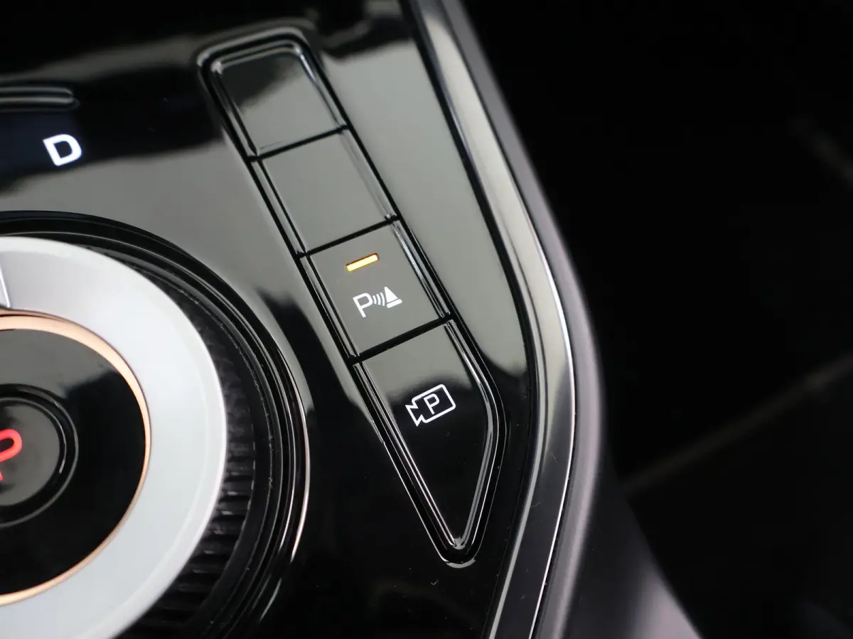 1.6 GDi Hybrid DynamicLine | Adaptieve Cruise Control | Navigatie | Climate Control | Parkeercamera |