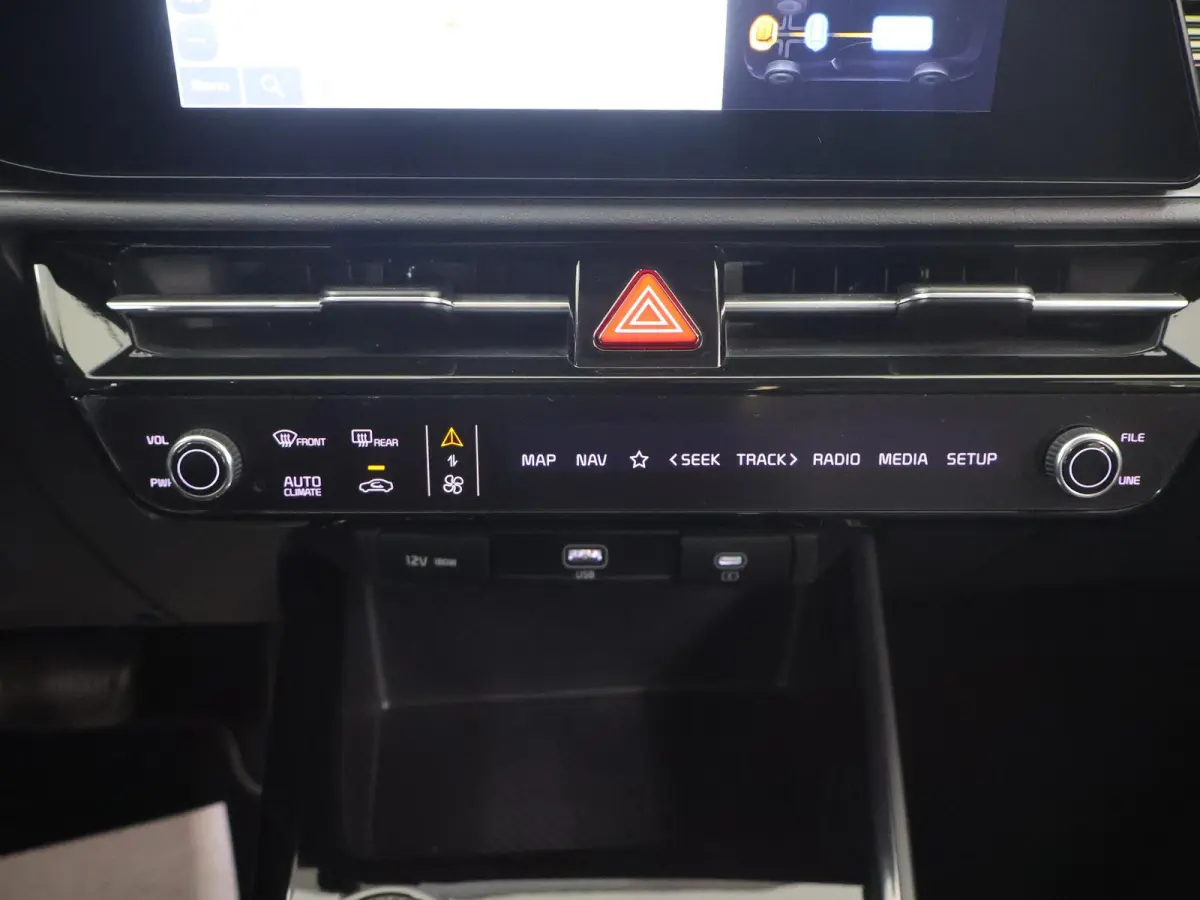1.6 GDi Hybrid DynamicLine | Adaptieve Cruise Control | Navigatie | Climate Control | Parkeercamera |