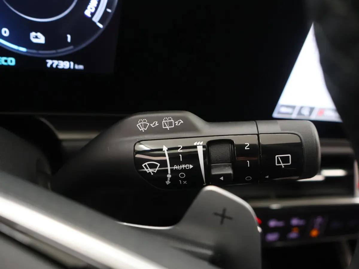 1.6 GDi Hybrid DynamicLine | Adaptieve Cruise Control | Navigatie | Climate Control | Parkeercamera |