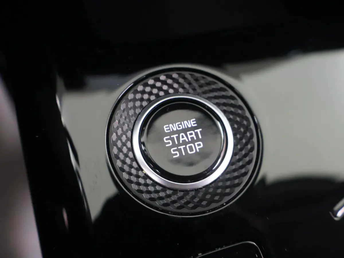 1.6 GDi Hybrid DynamicLine | Adaptieve Cruise Control | Navigatie | Climate Control | Parkeercamera |