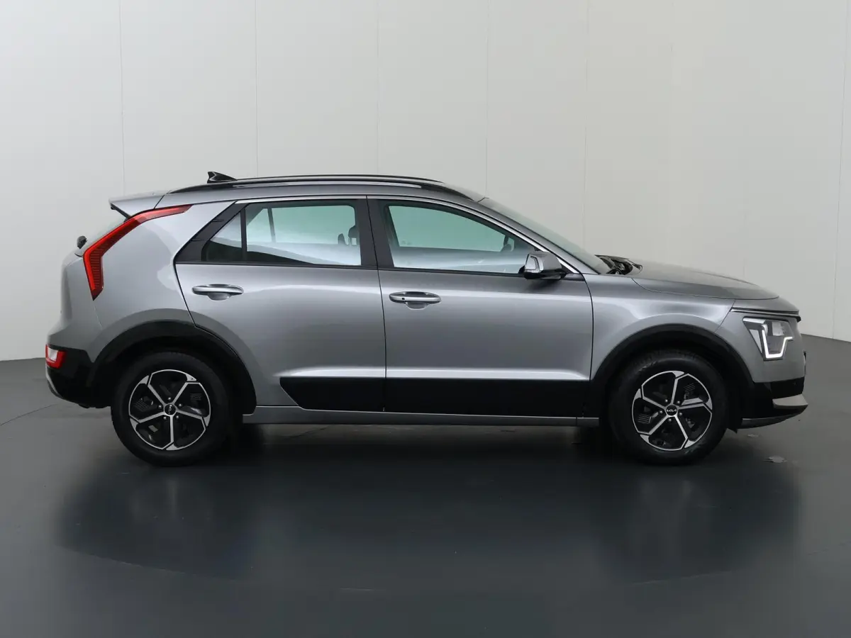 1.6 GDi Hybrid DynamicLine | Adaptieve Cruise Control | Navigatie | Climate Control | Parkeercamera |