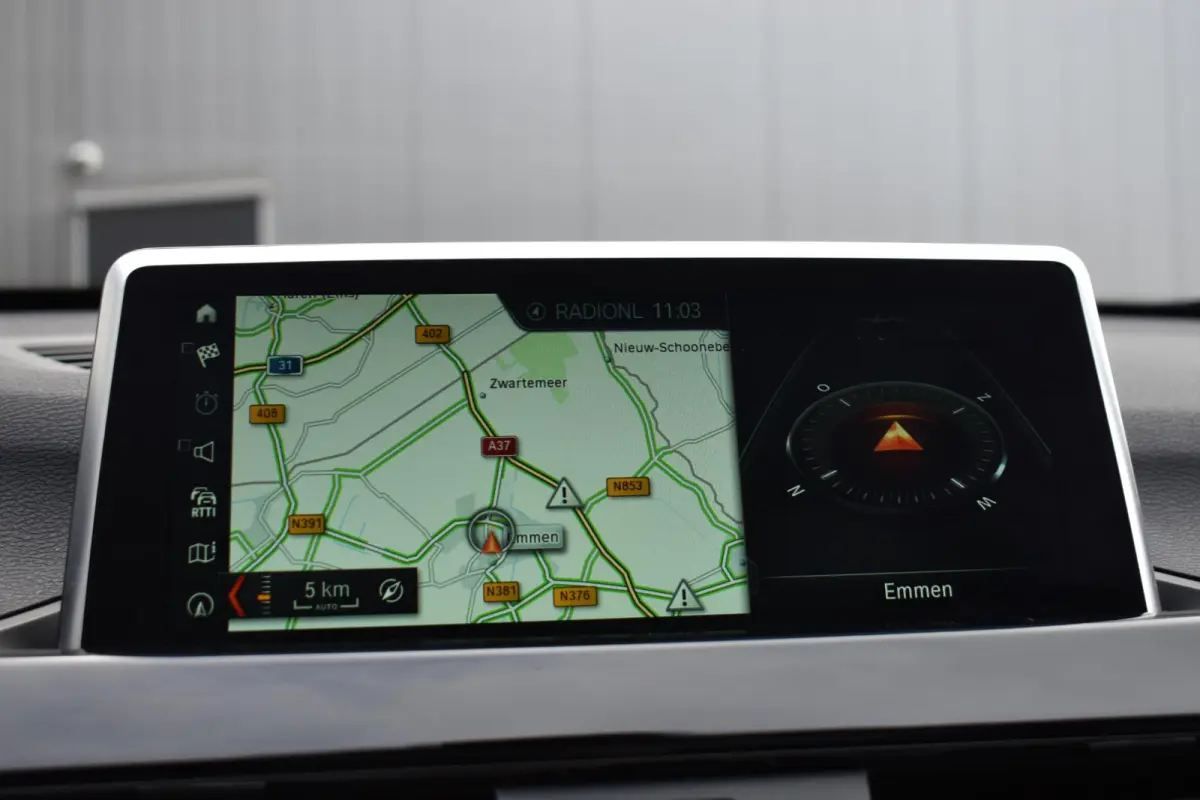 18d 150PK LEDER PANODAK LED LMV NAVI