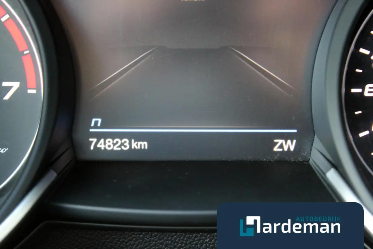 2.0 T AWD Veloce Panorama Trekhaak