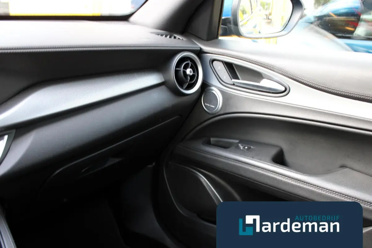 2.0 T AWD Veloce Panorama Trekhaak