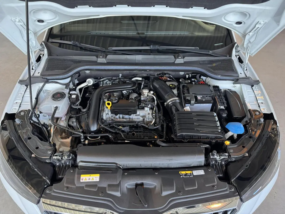 1.0 TSI 81kW Sport Business
