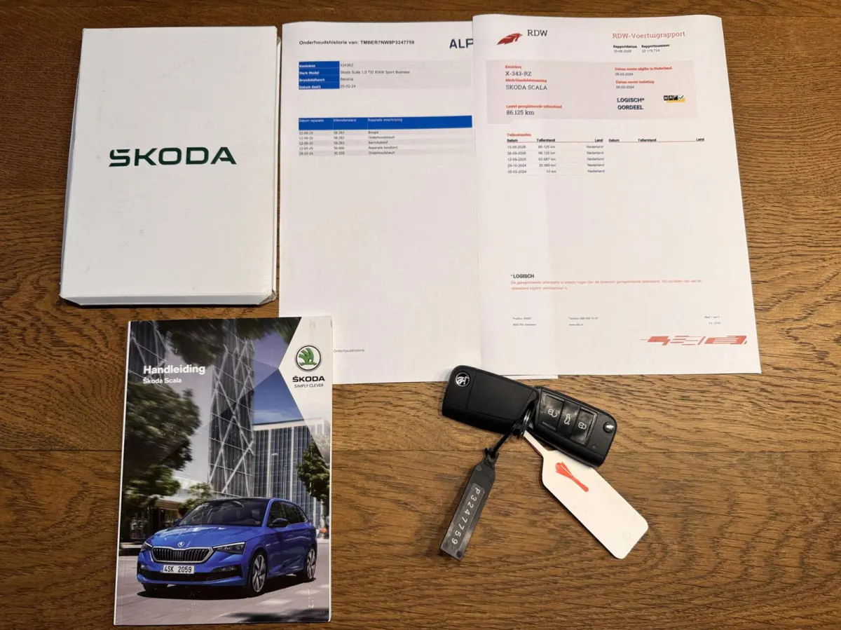 1.0 TSI 81kW Sport Business
