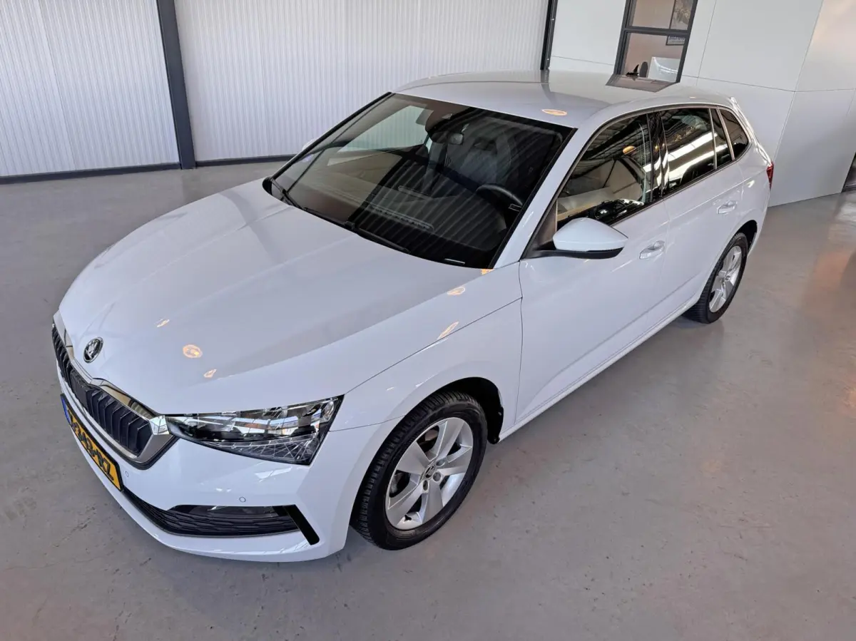 1.0 TSI 81kW Sport Business