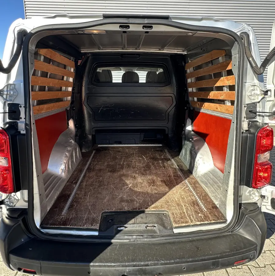 2.0 BlueHDI 120 DC Dubbele cabine MARGE btw vrij Peugeot Expert/Opel Vivaro