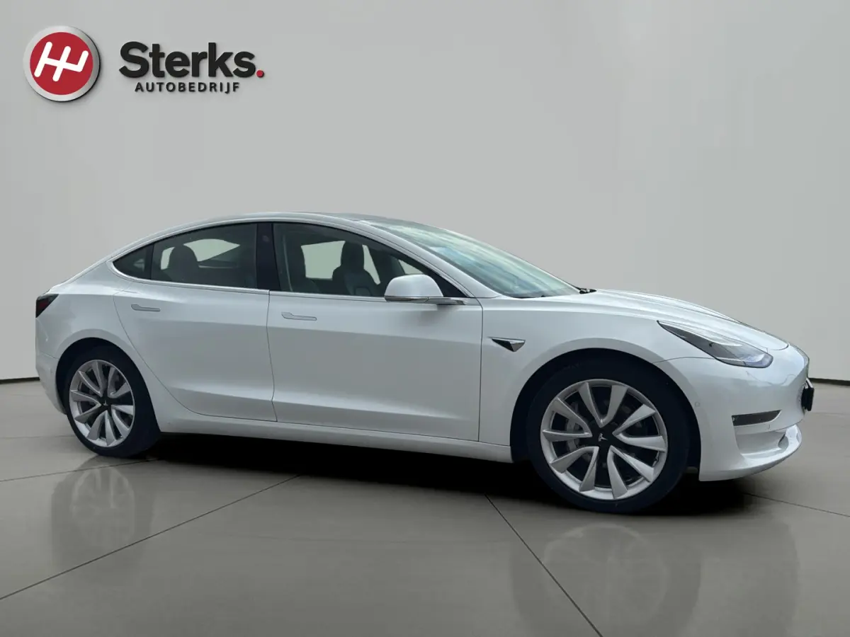 Long Range AWD 75 kWh SOH 100 % NIEUW ACCU PAKKET FACTUUR AANWEZIG !!!!