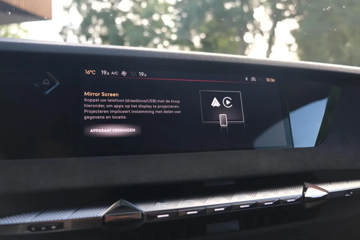 1.2 PureTech Performance Line+|RIJKLAAR!|360°Camera|Stoel+Stuurverwarming|Alcantara|Carplay|Keyless