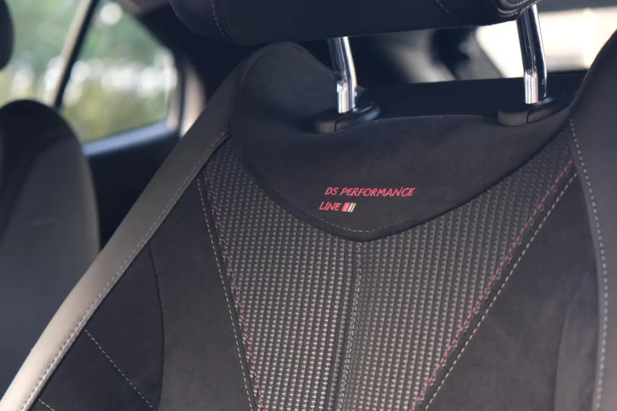 1.2 PureTech Performance Line+|RIJKLAAR!|360°Camera|Stoel+Stuurverwarming|Alcantara|Carplay|Keyless